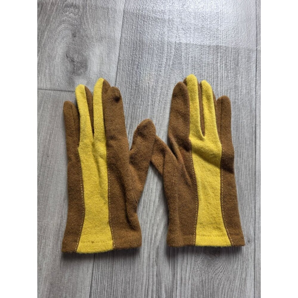 Echo Wool Blend Two Tone Knit Winter Gloves Brown Green Warm Accessory